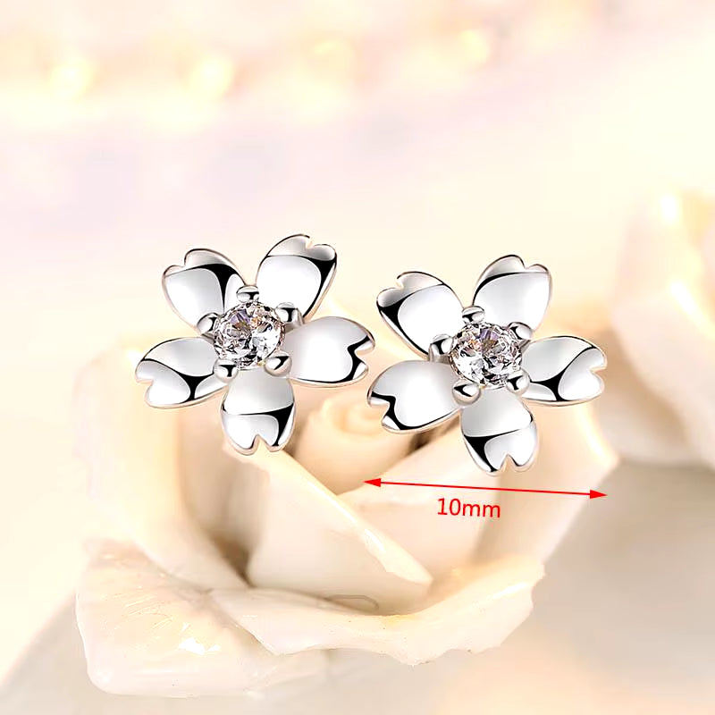 Stud Earrings Exquisite Four-Leaf Clover Zircon Stud Earrings for Women Silver Color Earring Earings Jewelry Earing Brincos Gift